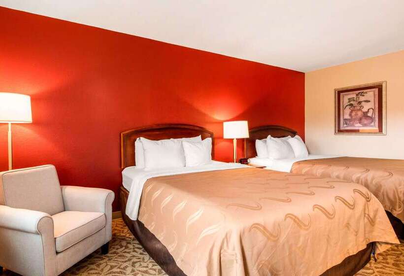 בית מלון כפרי Quality Inn Pelham I65 Exit 246