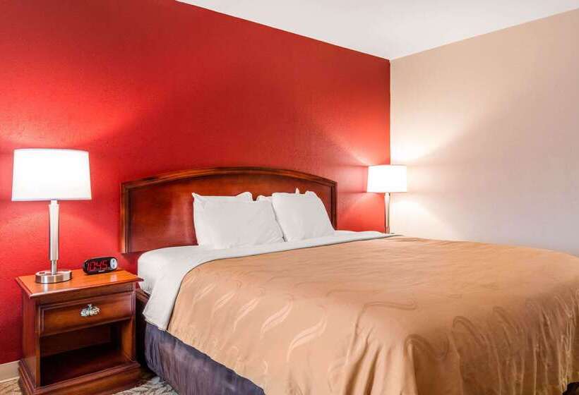 בית מלון כפרי Quality Inn Pelham I65 Exit 246