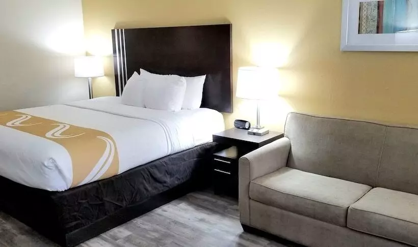 酒店 Quality Inn Pelham I65 Exit 246