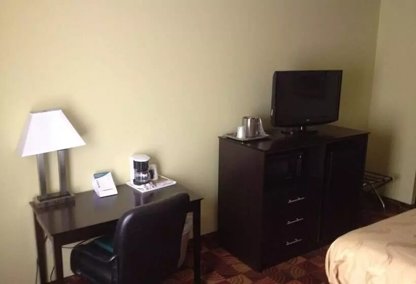 Отель Quality Inn Washington Nc