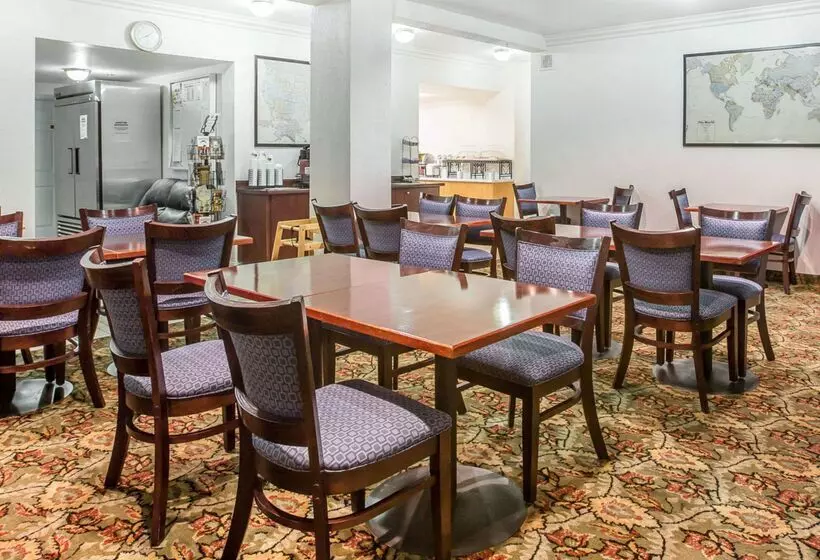 호텔 Quality Inn Yosemite Valley Gateway