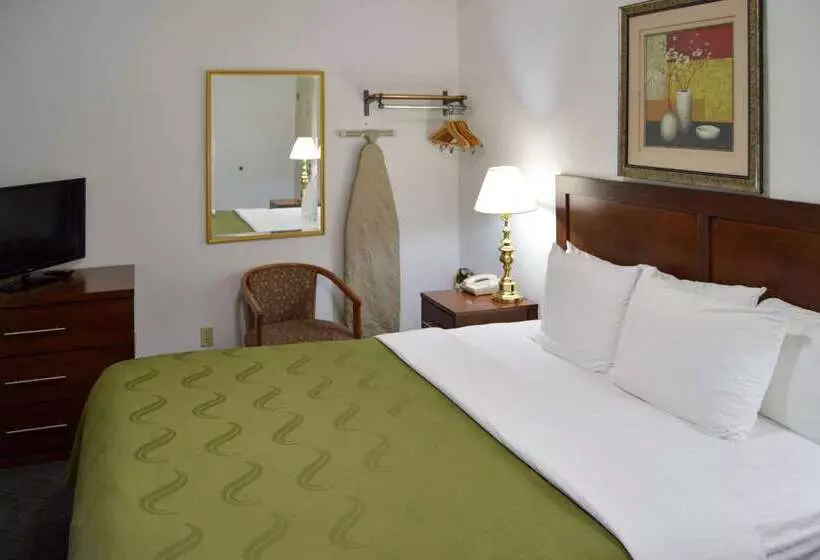 호텔 Quality Inn Yosemite Valley Gateway