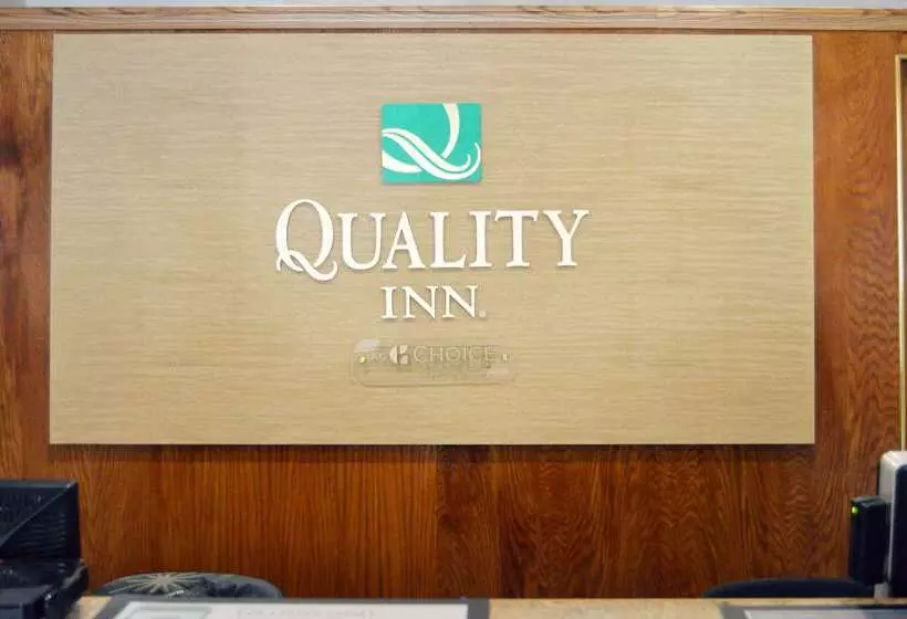 호텔 Quality Inn Yosemite Valley Gateway