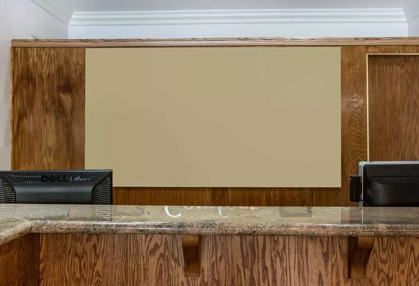 호텔 Quality Inn Yosemite Valley Gateway