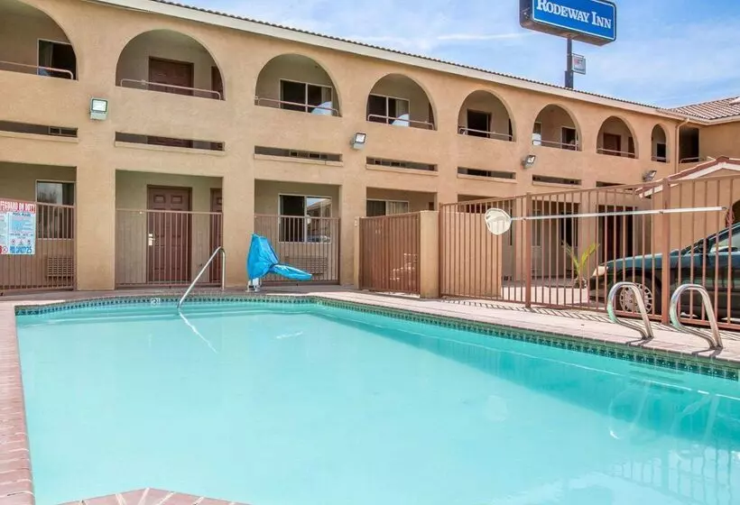 ホテル Rodeway Inn Delano