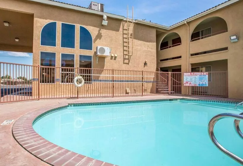 ホテル Rodeway Inn Delano