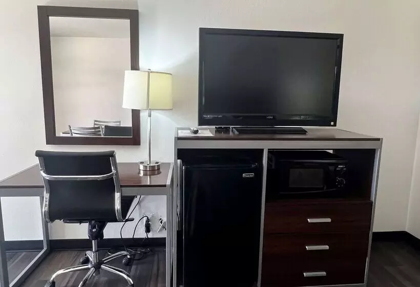 Hotelli Super 8 By Wyndham Slidell