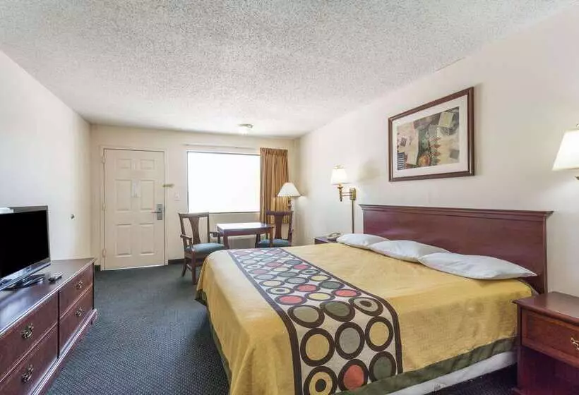 Hotelli Super 8 By Wyndham Slidell