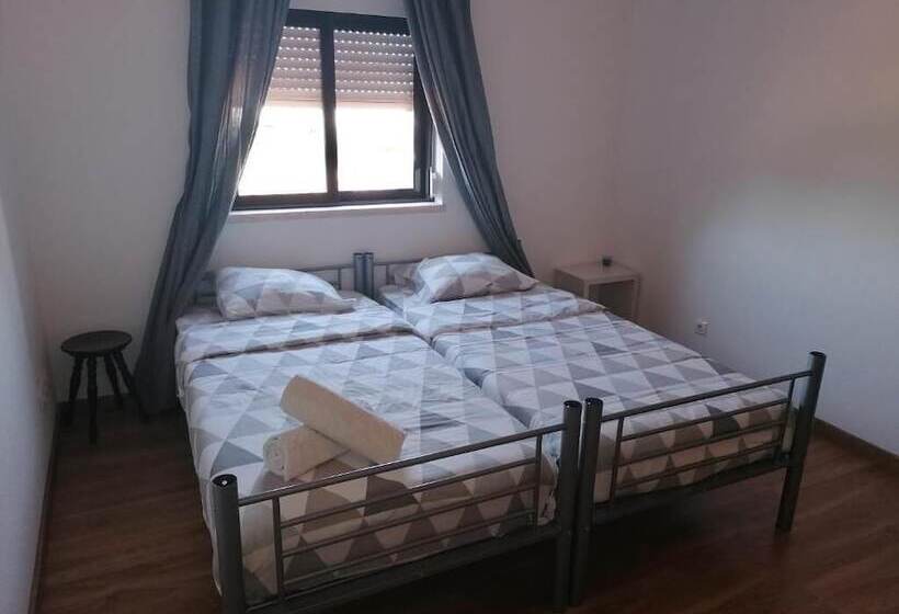 ユースホステル Sublime Sun & Van By Meco Stays