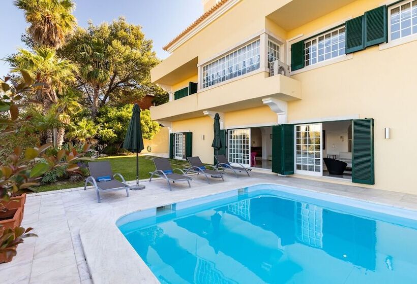 هتل Estoril Budget & Spa