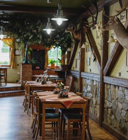 בית מלון כפרי Taverna