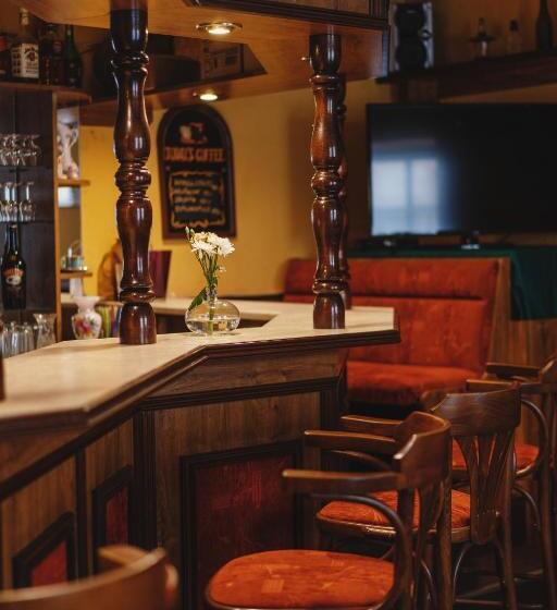 בית מלון כפרי Taverna