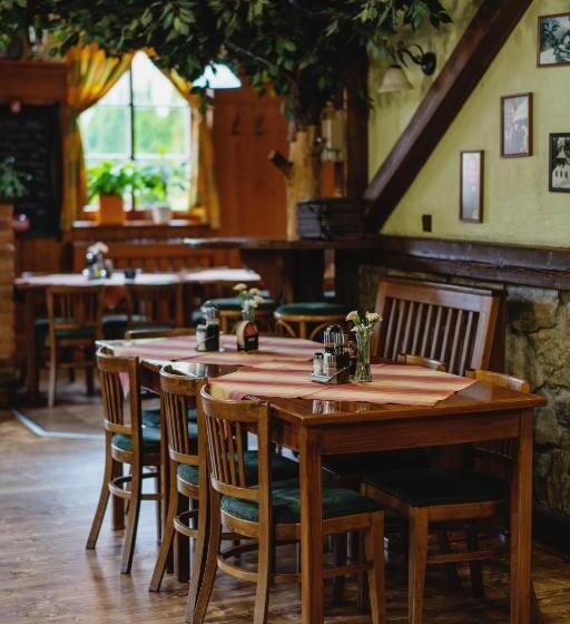 בית מלון כפרי Taverna