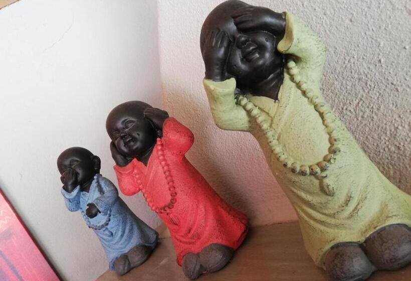 민박 Le Mas De La Diligence