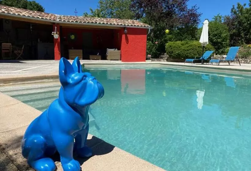 Aamiaismajoitus (B&B) Le Mas De La Diligence