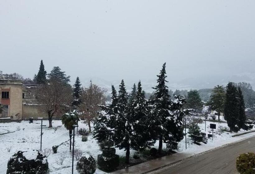 Пансион Keli Guest House& Rafting Adventures