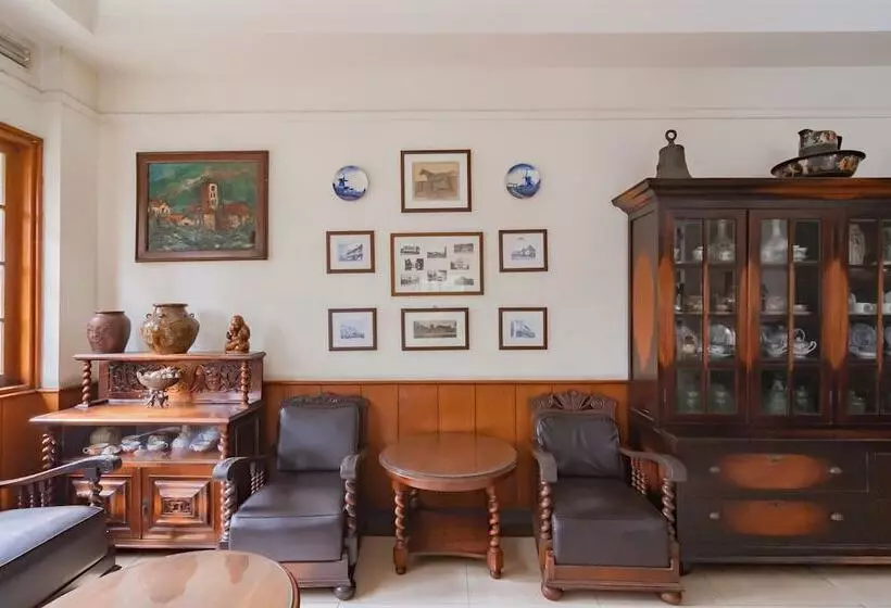 ペンション Reddoorz Near Institut Teknologi Bandung 2