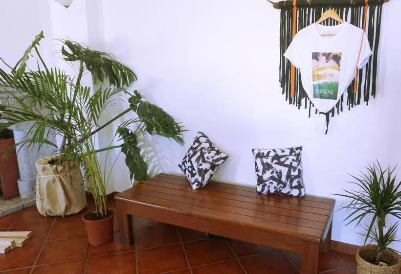 تختخواب و صبحانه Martin's Villa