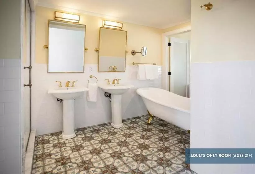 Hotelli Grassy Flats Resort & Beach Club