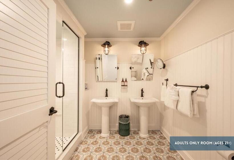 בית מלון כפרי Grassy Flats Resort & Beach Club