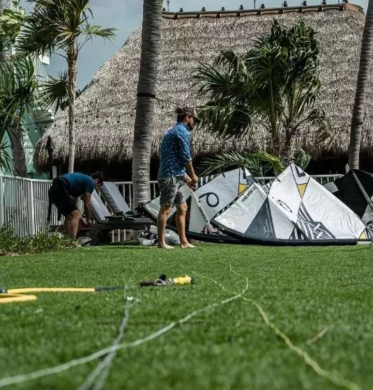 Hotelli Grassy Flats Resort & Beach Club