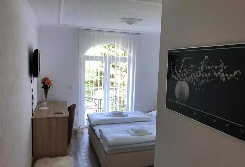 Motel Bella