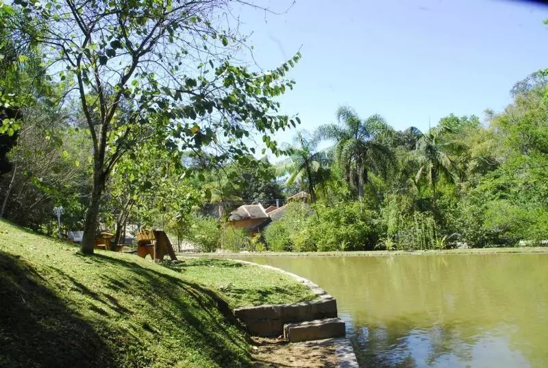 ペンション Pousada Vale Dos Figos