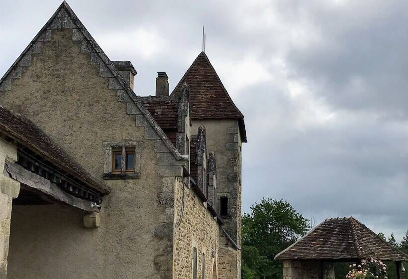 ホテル The Originals Le Manoir De Pierre Levée