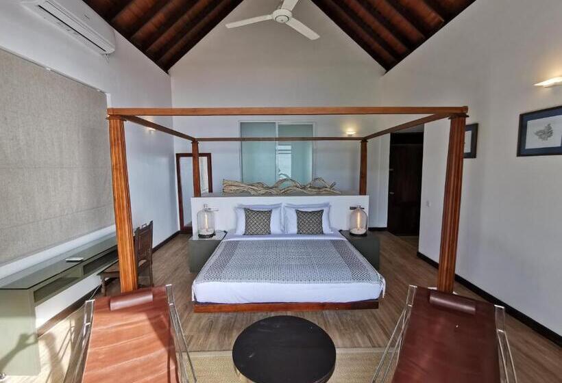 Hotel The Beach House By Reveal