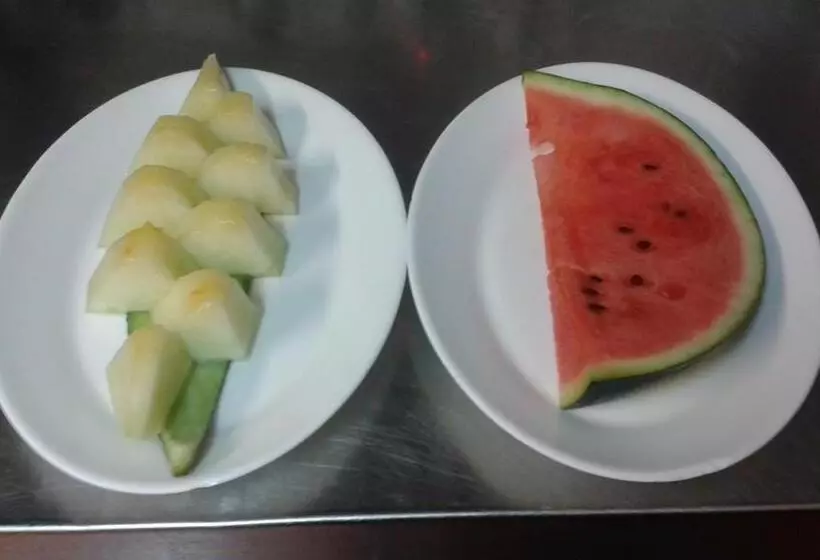 ペンション Hostal San Pedro