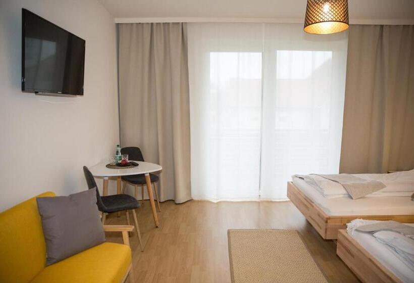 住宿加早餐 Pension Schüssler