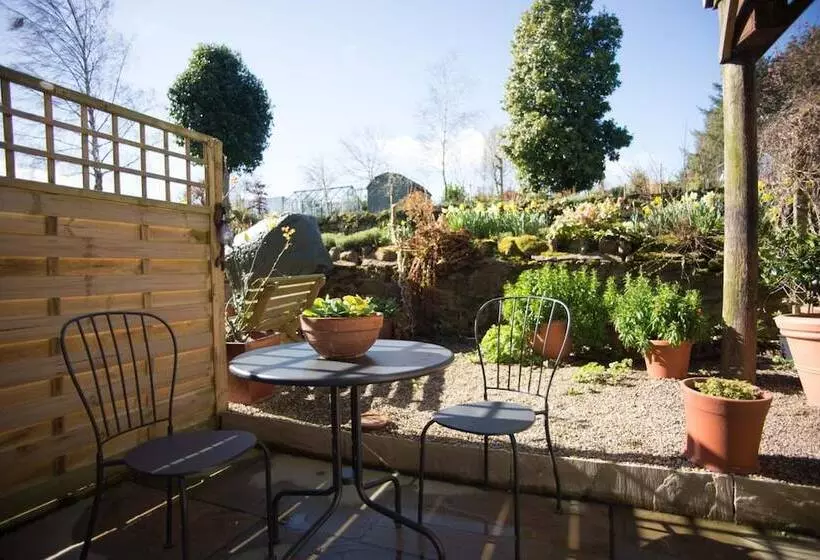 Birdsong Cottage Bed And Breakfast