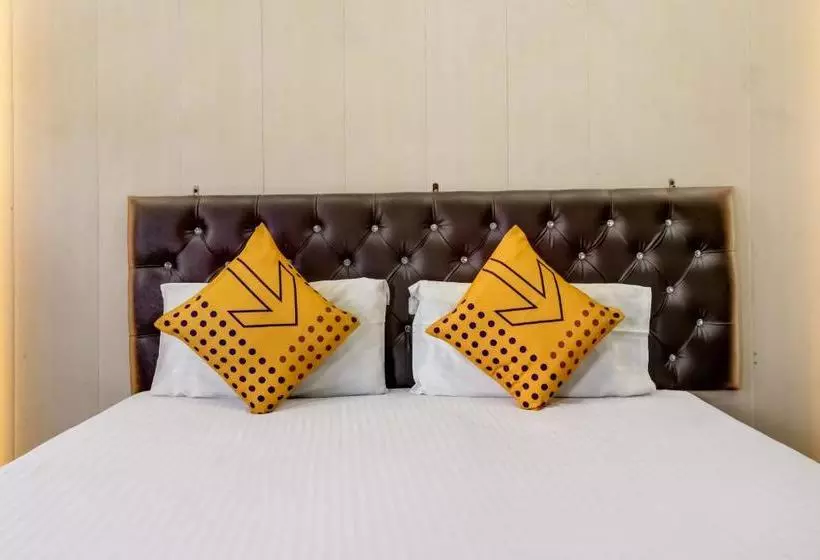 Hotelli Spot On 35541  Neelam