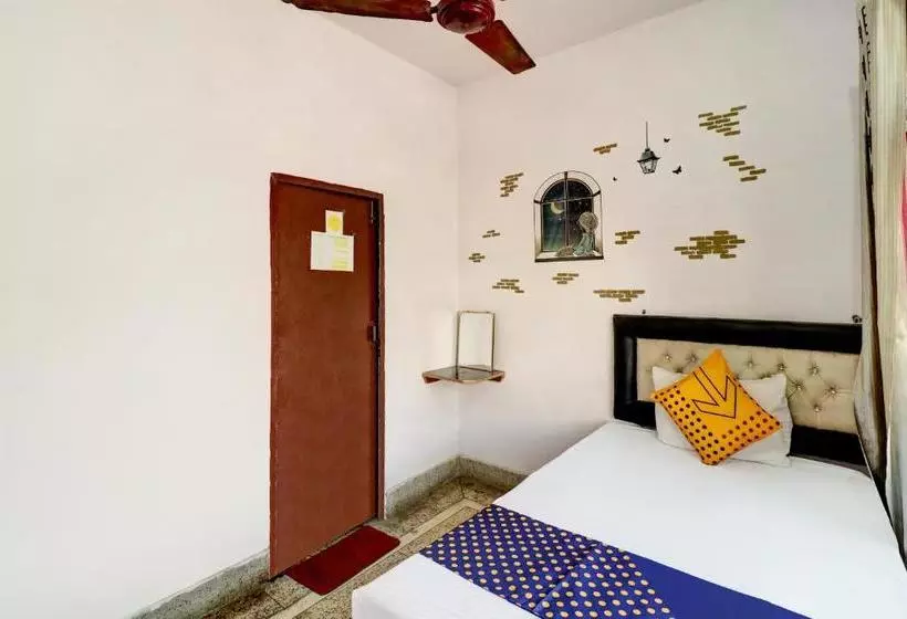 Hotelli Spot On 35541  Neelam