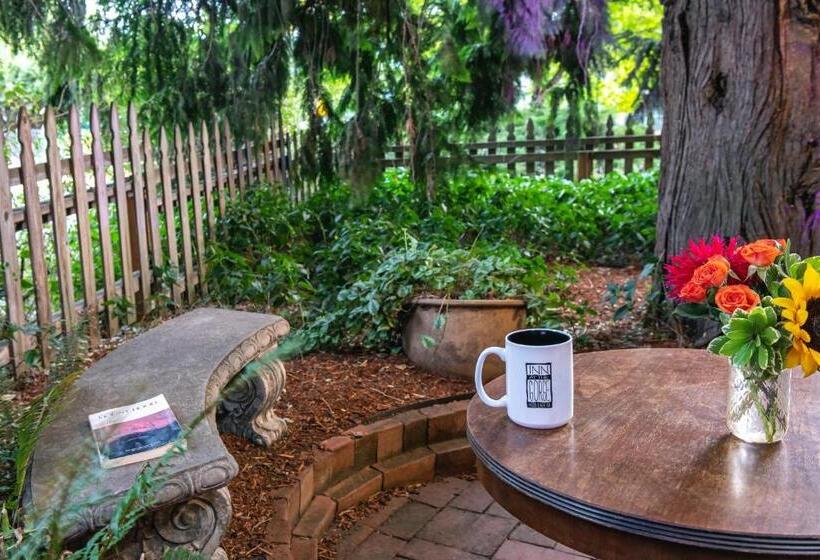 住宿加早餐  Inn At The Gorge