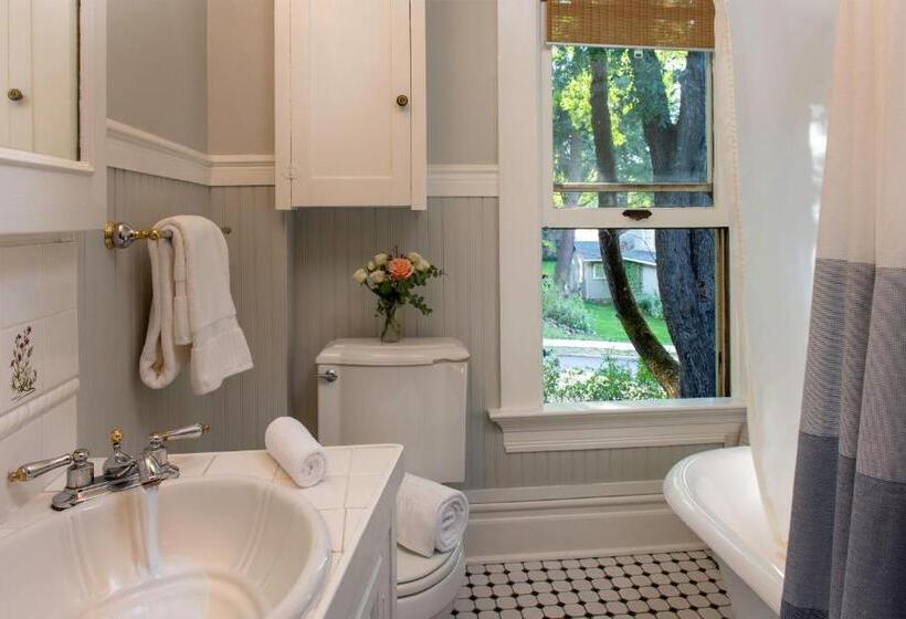 住宿加早餐  Inn At The Gorge