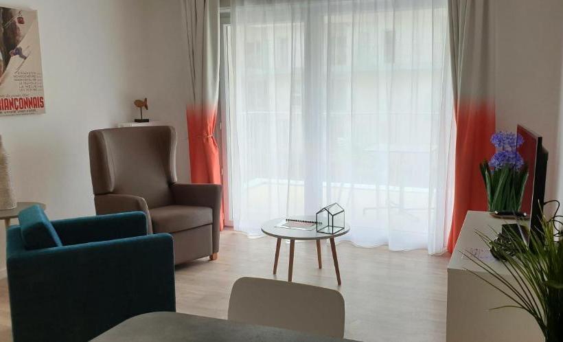 Domitys   Les Aiglons Blancs