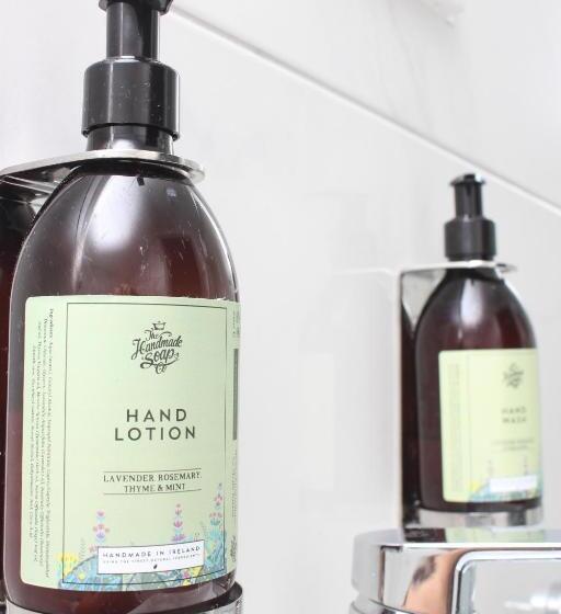 فندق Baginbun Lodge