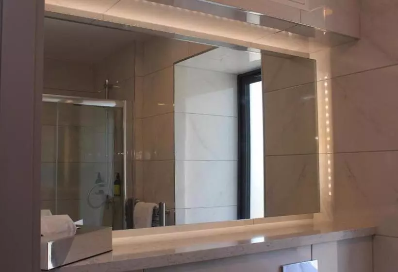 ホテル Baginbun Lodge