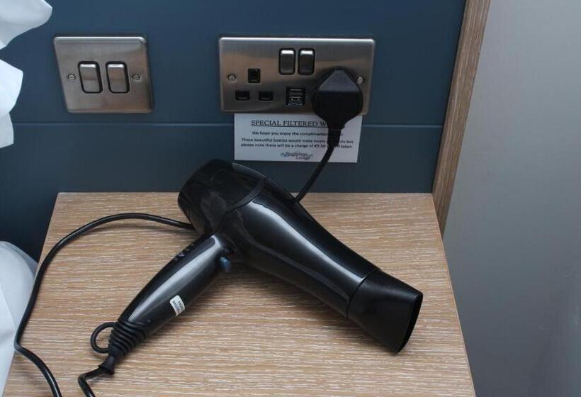 فندق Baginbun Lodge