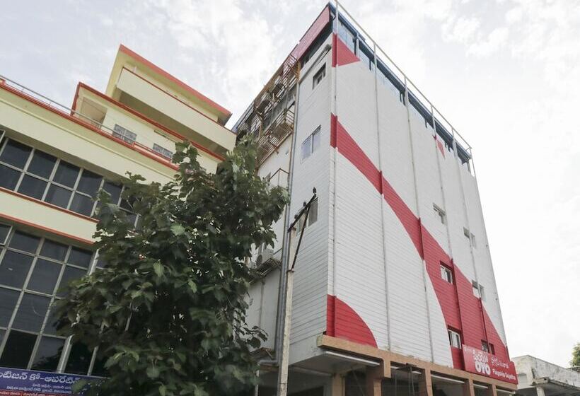 Hotell Oyo Flagship 16390 Chukkapalli Chambers