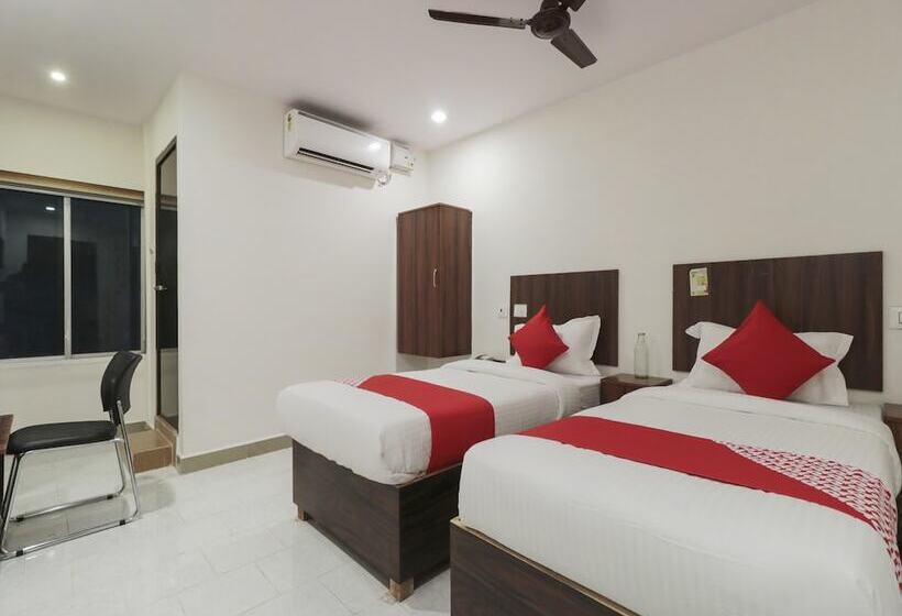 Hotell Oyo Flagship 16390 Chukkapalli Chambers