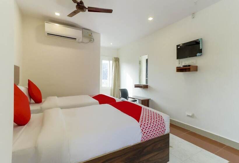 Hotell Oyo Flagship 16390 Chukkapalli Chambers