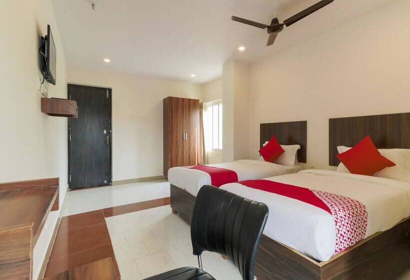 Hotell Oyo Flagship 16390 Chukkapalli Chambers