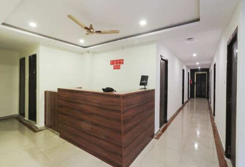 Hotell Oyo Flagship 16390 Chukkapalli Chambers
