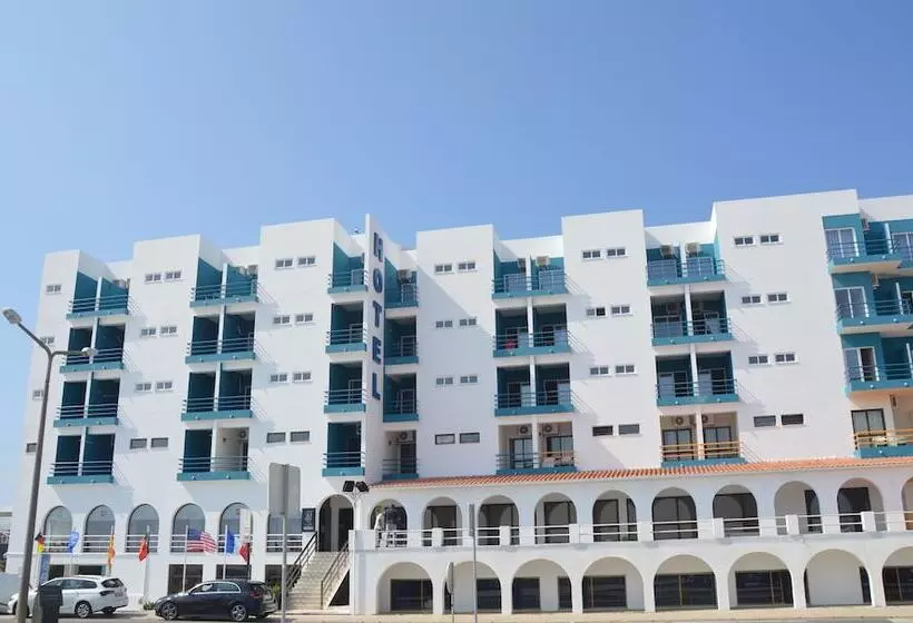 Hotelli The Foz Beach