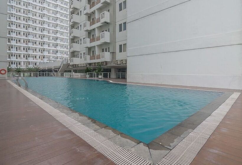 Pansiyon Reddoorz Apartment @ Sentul Tower