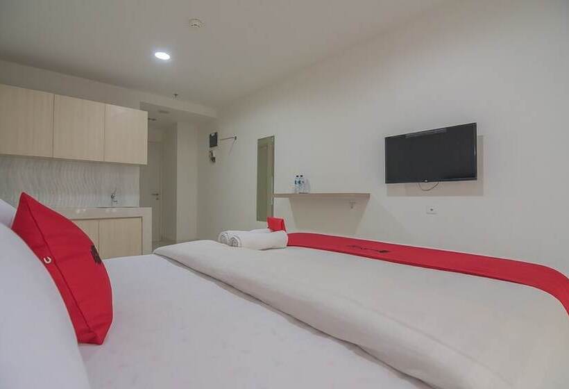 Pansiyon Reddoorz Apartment @ Sentul Tower