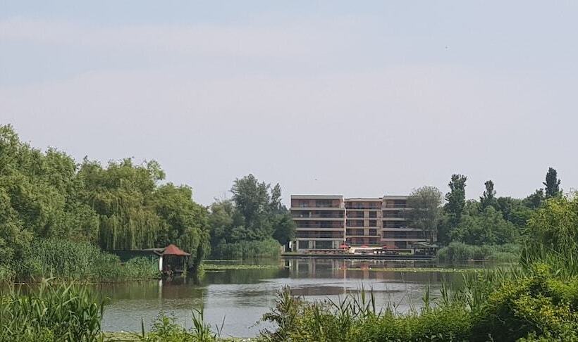 Snagov Lake Suites