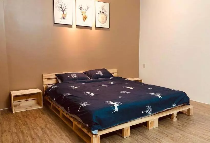 Stay Hostel   300m From The Ferry